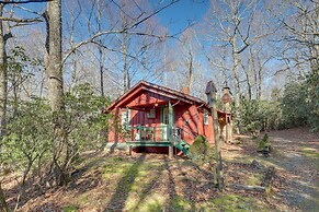 Dog-friendly Burnsville Cabin Rental Near Hiking!