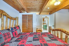 Peaceful Donnelly Retreat < 1 Mi to Lake Cascade!