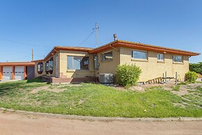 Momos Place ~ 5 Mi to Downtown Denver!