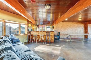 Momos Place ~ 5 Mi to Downtown Denver!