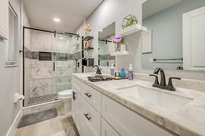 Florida Gulf Coast Getaway: Pool + Screened Lanai!