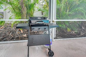 Florida Gulf Coast Getaway: Pool + Screened Lanai!