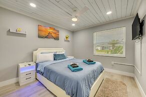 Florida Gulf Coast Getaway: Pool + Screened Lanai!