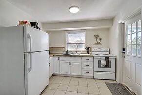 1 Mi to Boat Ramp: Bokeelia Home w/ Screened Patio