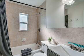 1 Mi to Boat Ramp: Bokeelia Home w/ Screened Patio