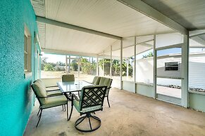 1 Mi to Boat Ramp: Bokeelia Home w/ Screened Patio