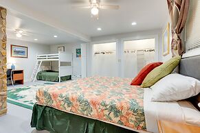 Comfortable Alabama Apartment: Pets Welcome!