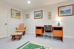 Comfortable Alabama Apartment: Pets Welcome!