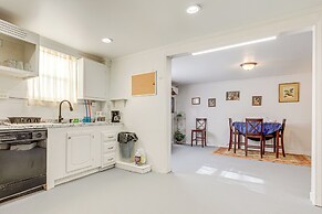 Comfortable Alabama Apartment: Pets Welcome!