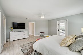 Central Naples Home w/ Private Pool, Spa & Lanai!