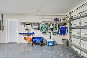 Central Naples Home w/ Private Pool, Spa & Lanai!