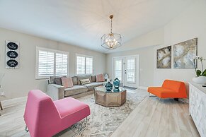 Central Naples Home w/ Private Pool, Spa & Lanai!