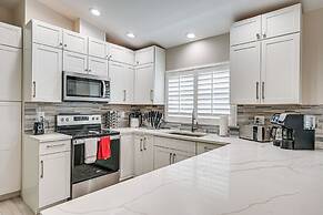 Central Naples Home w/ Private Pool, Spa & Lanai!