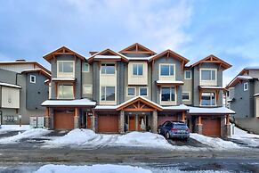 Echo Landing #20 3 Bedroom Townhouse
