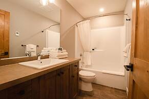 Echo Landing #20 3 Bedroom Townhouse