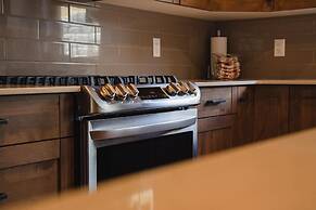 Echo Landing #20 3 Bedroom Townhouse