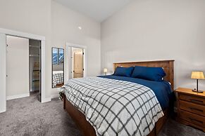 Powder Heights #18 3 Bedroom Townhouse