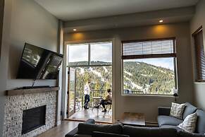 Powder Heights #18 3 Bedroom Townhouse