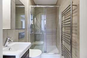 The Wembley Hideaway - Bright 2bdr Flat