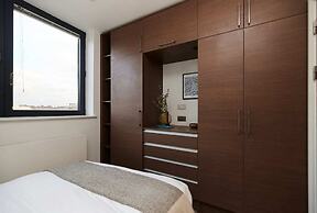 The Wembley Hideaway - Bright 2bdr Flat