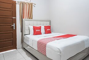 OYO 93470 Bans Kostel