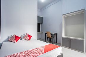 OYO 93476 Owo Guest House Syariah