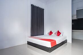 OYO 93476 Owo Guest House Syariah