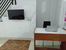 OYO 93476 Owo Guest House Syariah