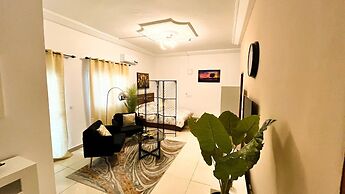 Large Studio at Your Disposal in Abidjan