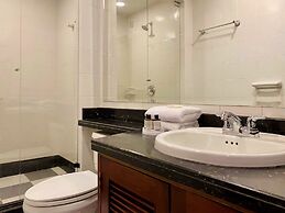 Street By Wynwood House