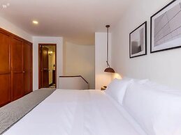 Street By Wynwood House