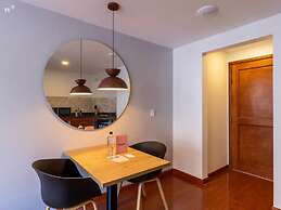 Street By Wynwood House