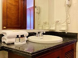 Street By Wynwood House