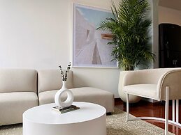 Street By Wynwood House