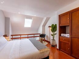 Street By Wynwood House