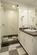 Street By Wynwood House