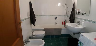 3bed Duplex - Balcony, Private Pool & Fireplace