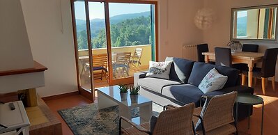 3bed Duplex - Balcony, Private Pool & Fireplace