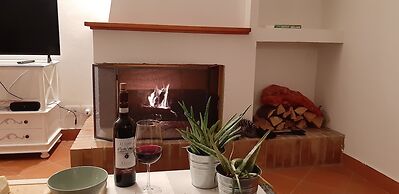 3bed Duplex - Balcony, Private Pool & Fireplace