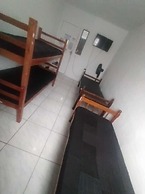Hostel Canários