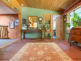 Country Sunshine Bed and Breakfast