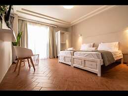 Room in Guest Room - Girogiali Beach Hotel