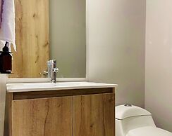 Muttuo by Wynwood House