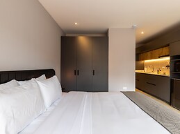 Muttuo by Wynwood House