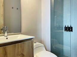 Muttuo by Wynwood House