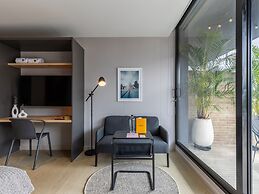 Muttuo by Wynwood House