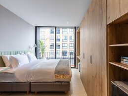 Muttuo by Wynwood House