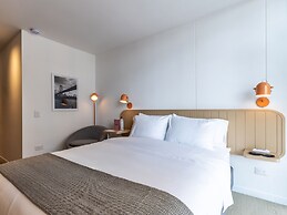 Muttuo by Wynwood House