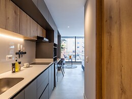 Muttuo by Wynwood House