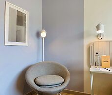 Muttuo by Wynwood House